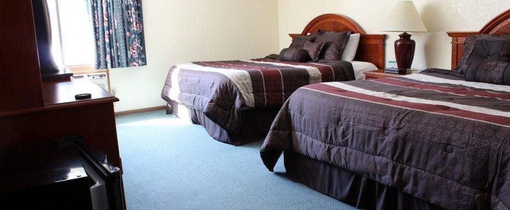 Shawano Four Seasons Resort Luaran gambar
