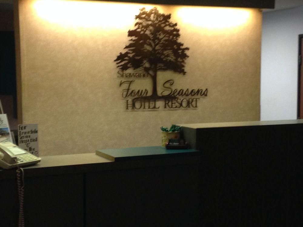 Shawano Four Seasons Resort Luaran gambar