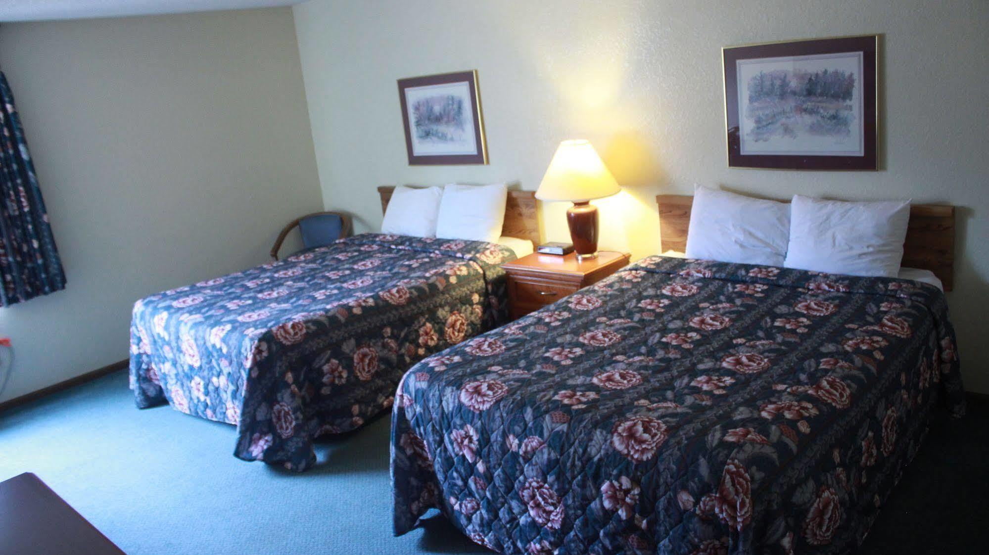 Shawano Four Seasons Resort Luaran gambar