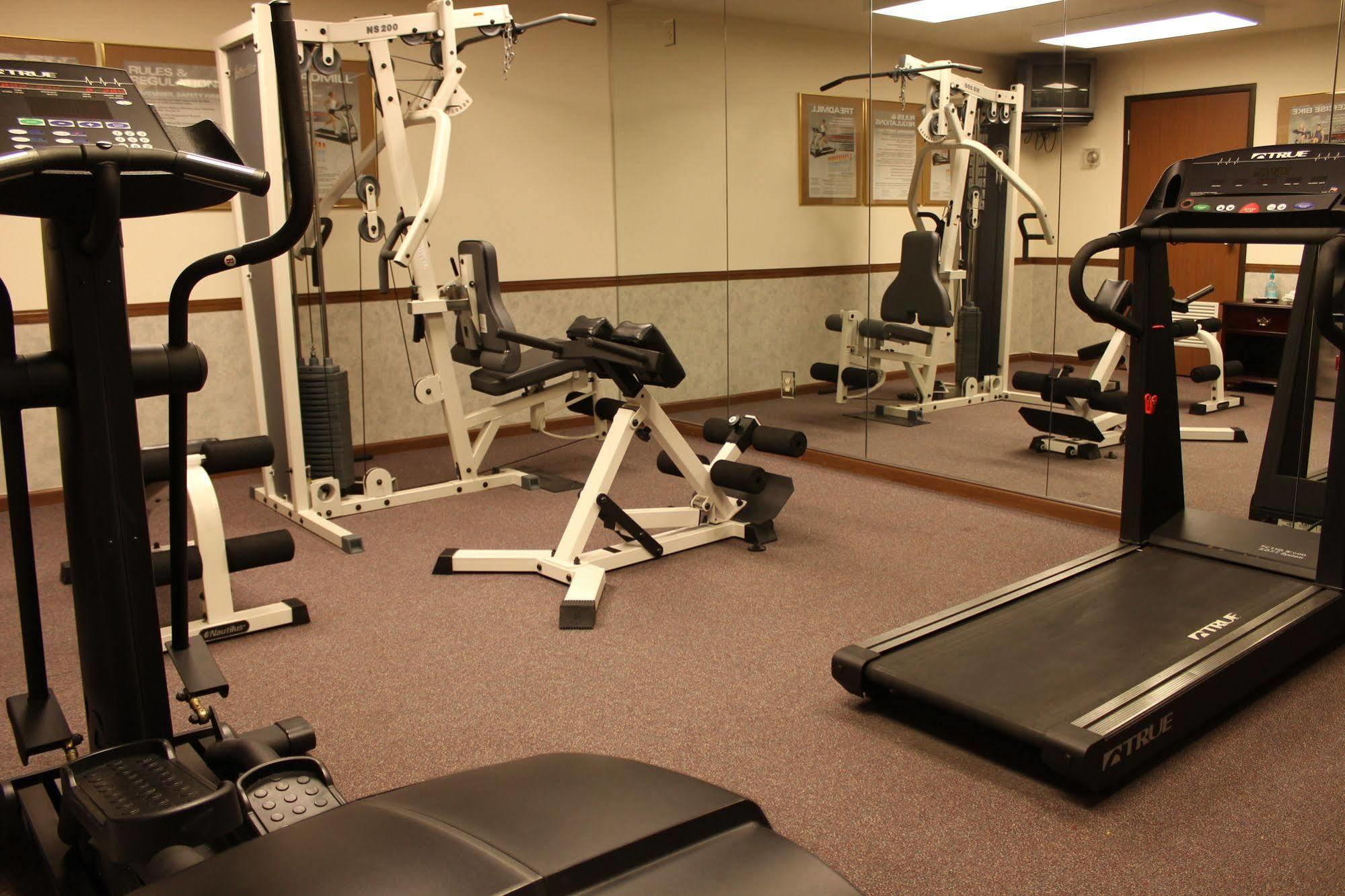 Shawano Four Seasons Resort Luaran gambar